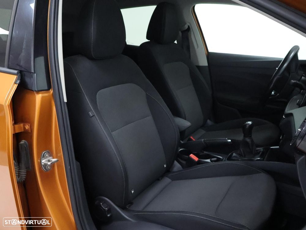 Skoda Fabia 1.0 TSI First Edition - 25
