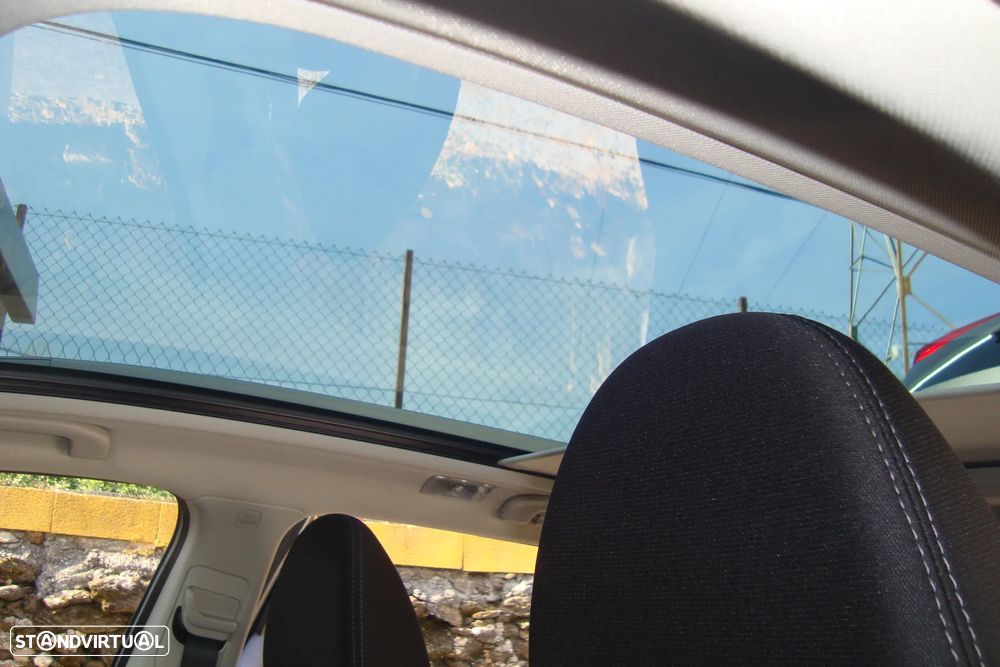 Nissan Qashqai 1.5 dCi N-Connecta J18+Led - 46