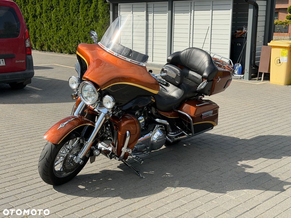 Harley-Davidson FLH Electra Glide - 3