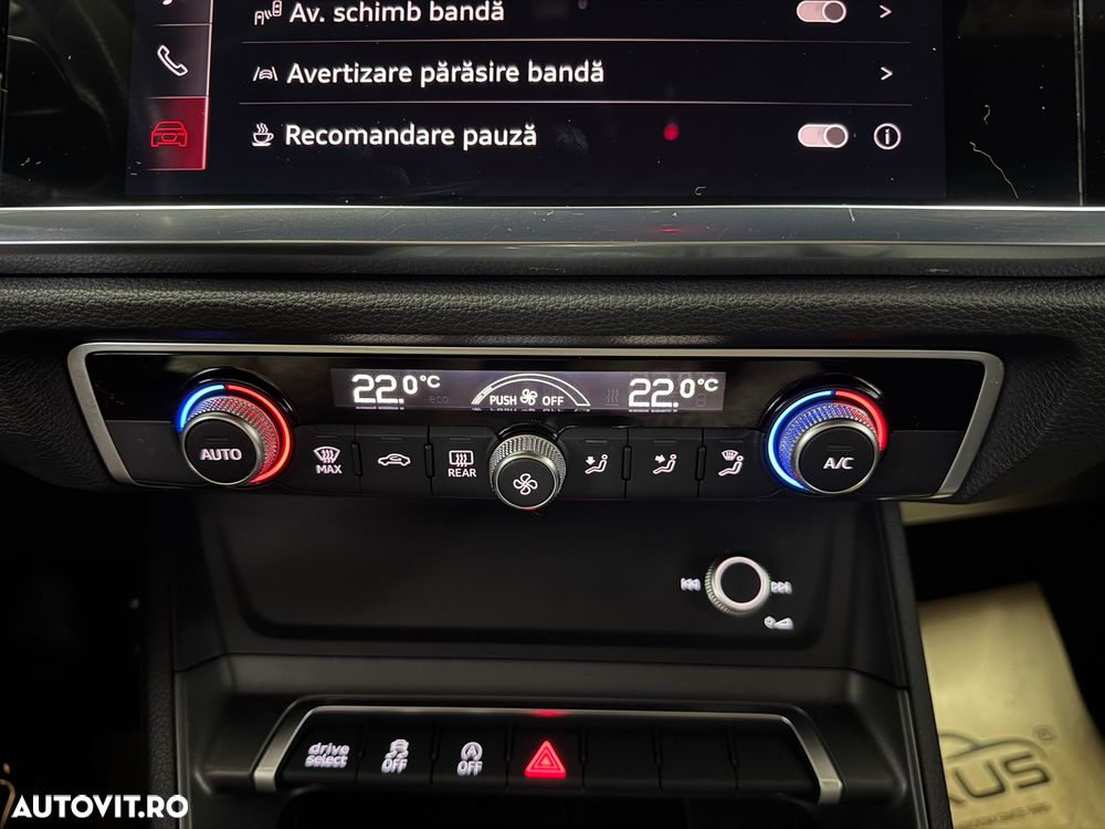 Audi Q3 2.0 TDI Quattro S tronic sport - 32