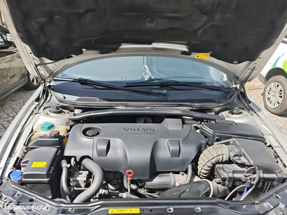 Volvo S60 D5 - 1