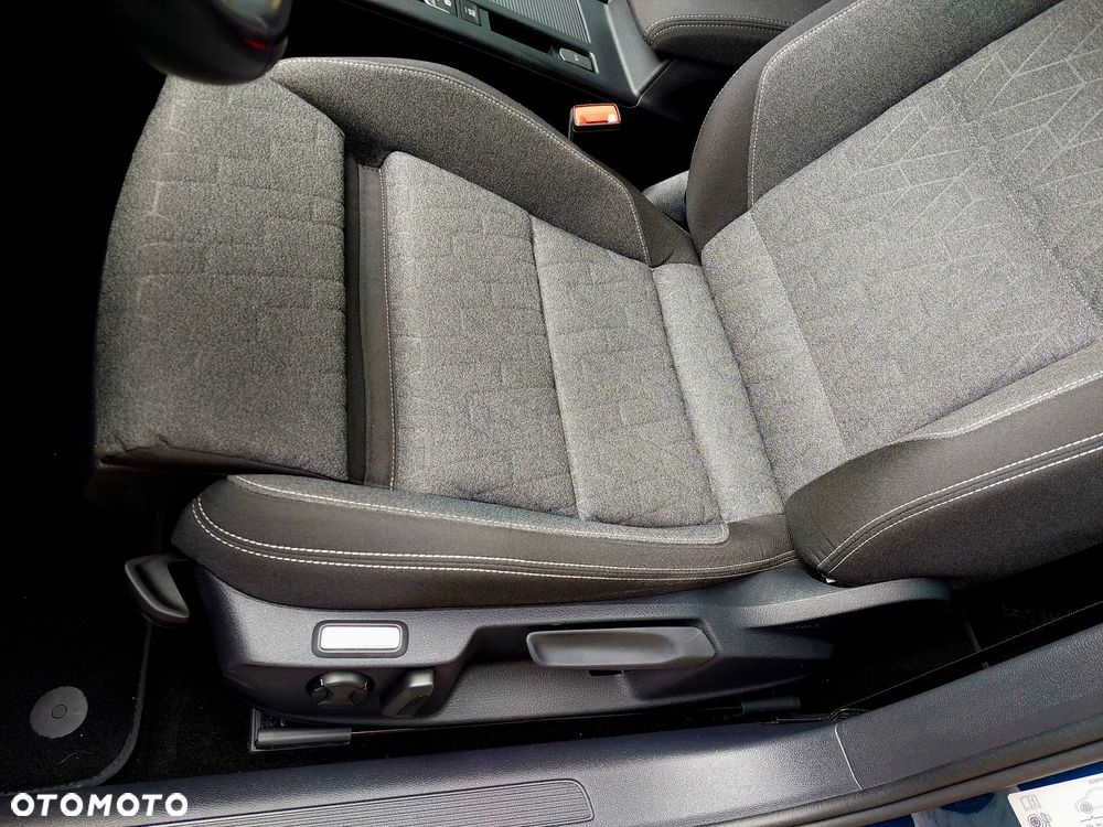 Volkswagen Passat 2.0 TDI EVO Business DSG - 16