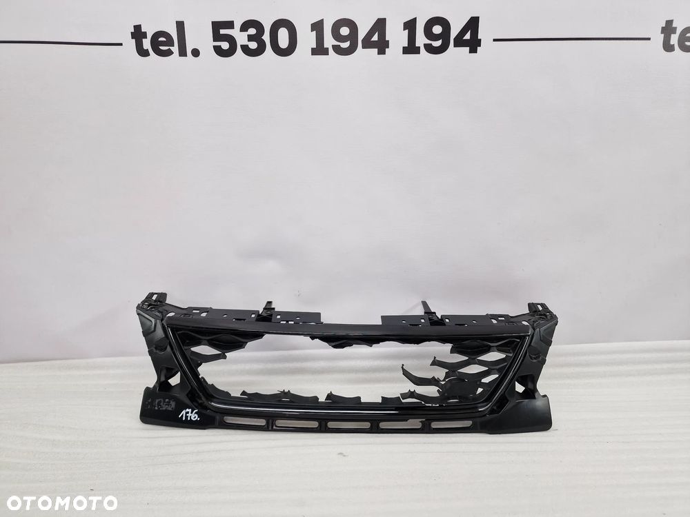 SEAT LEON 3 III LIFT CUPRA RAMKA ATRAPY / GRILLA PRZEDNIEGO PRZÓD "CZARNA" , NR 5F0853654K , NR AUKCJI GR176 - 1