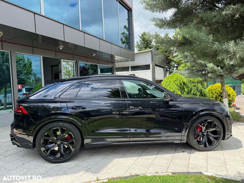 Audi RS Q8 - 12