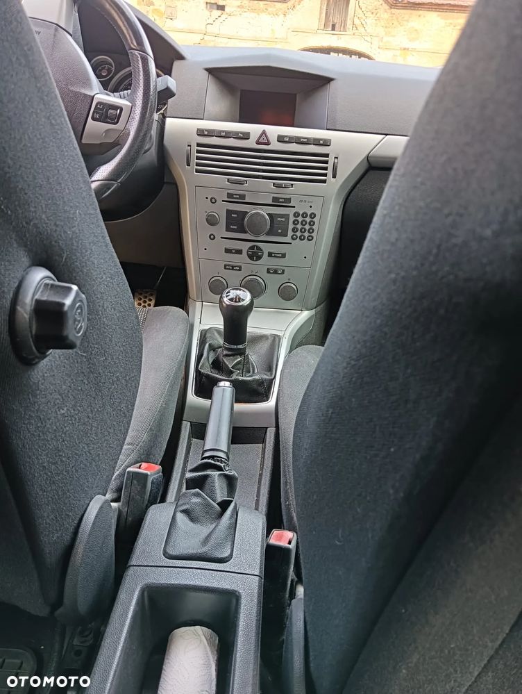 Opel Astra 1.7 CDTI DPF Sport - 15