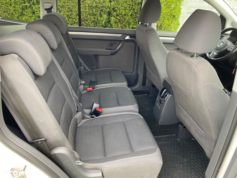 Volkswagen Touran 1.6 TDI DPF Comfortline DSG - 10