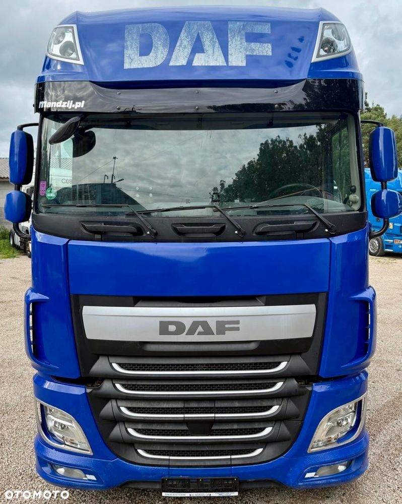 DAF XF460 SUPER SPACE CAB AUTOMAT SPOJLERY KLIMA 2xALUTANK 930000km WEBASTO LOW DECK MEGA EURO 6 2015 ŁADNY - 2