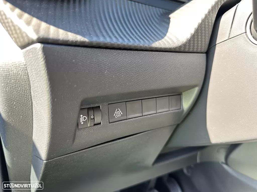 Peugeot 2008 PureTech 100 Active - 7