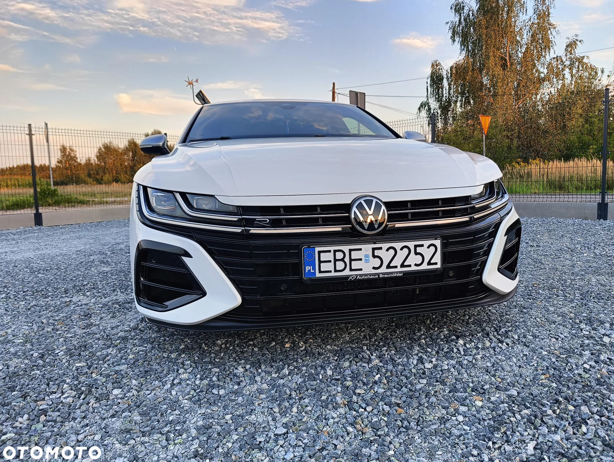 Volkswagen Arteon 2.0 TSI 4Motion R DSG - 11