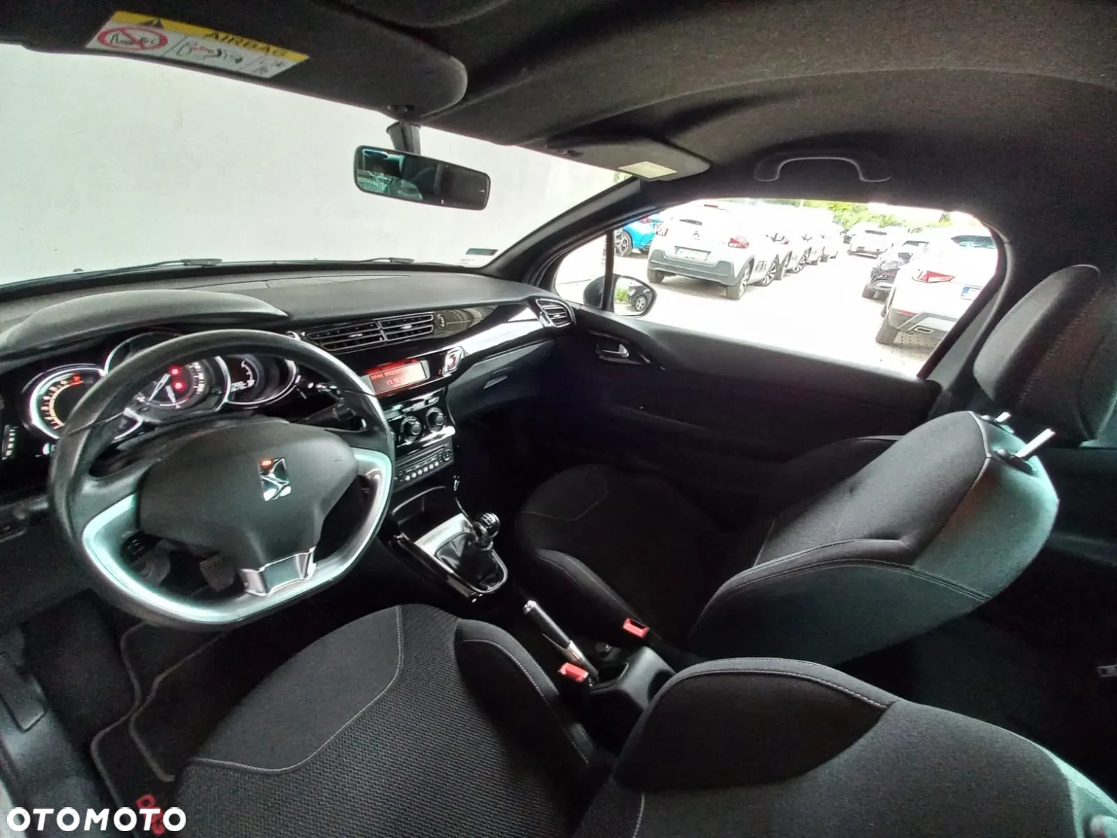 DS Automobiles DS 3 - 10