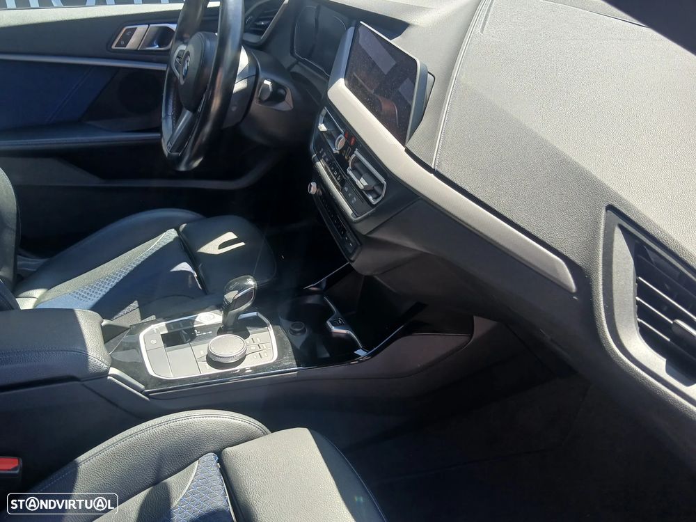 BMW 216 Gran Coupé d Pack Desportivo M - 21