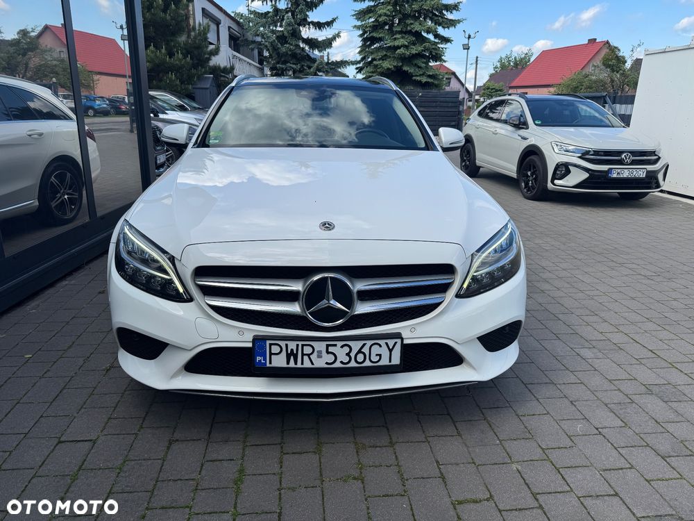 Mercedes-Benz Klasa C 220 d 4Matic 9G-TRONIC Avantgarde - 3