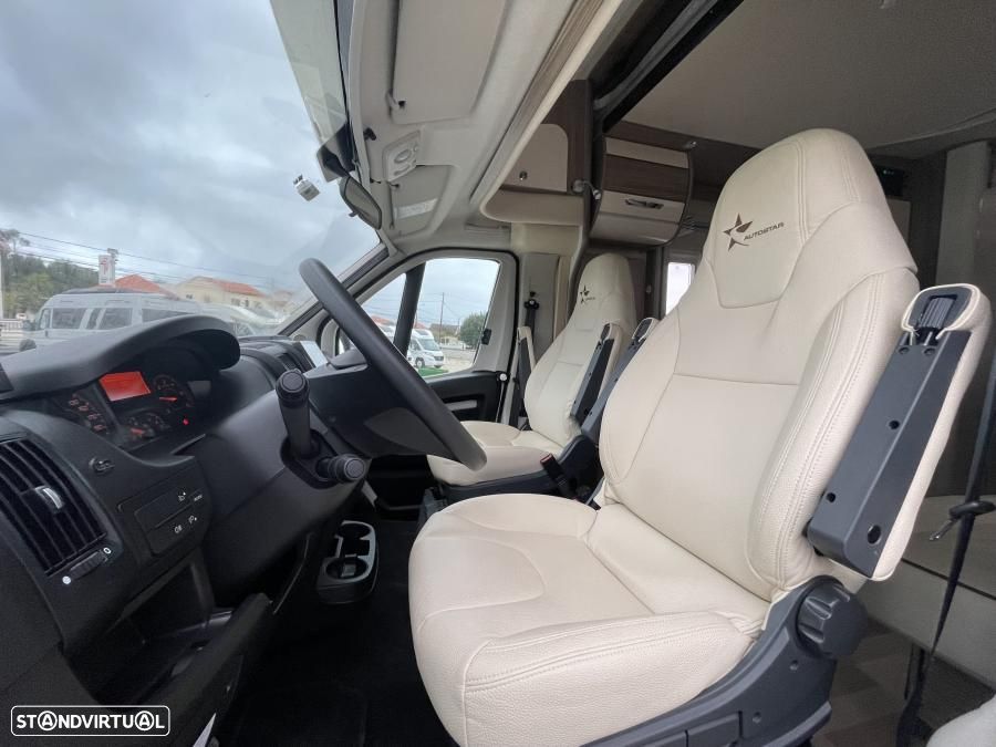 Autostar Passion P 693 LC Lift c.central e basculante - 13