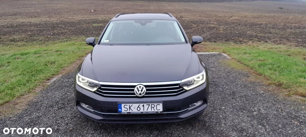 Volkswagen Passat - 9