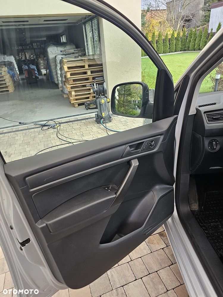 Volkswagen Caddy 4Motion DSG - 4