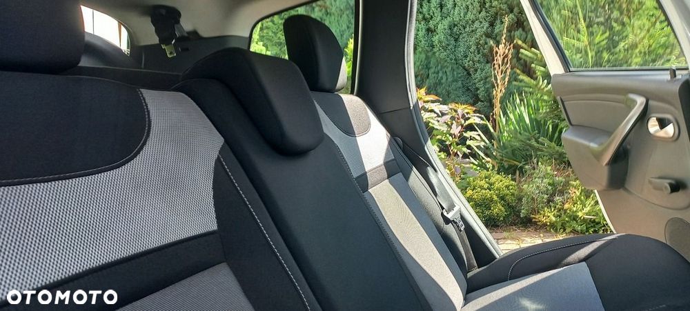 Dacia Duster 1.5 dCi Laureate 4x4 - 16