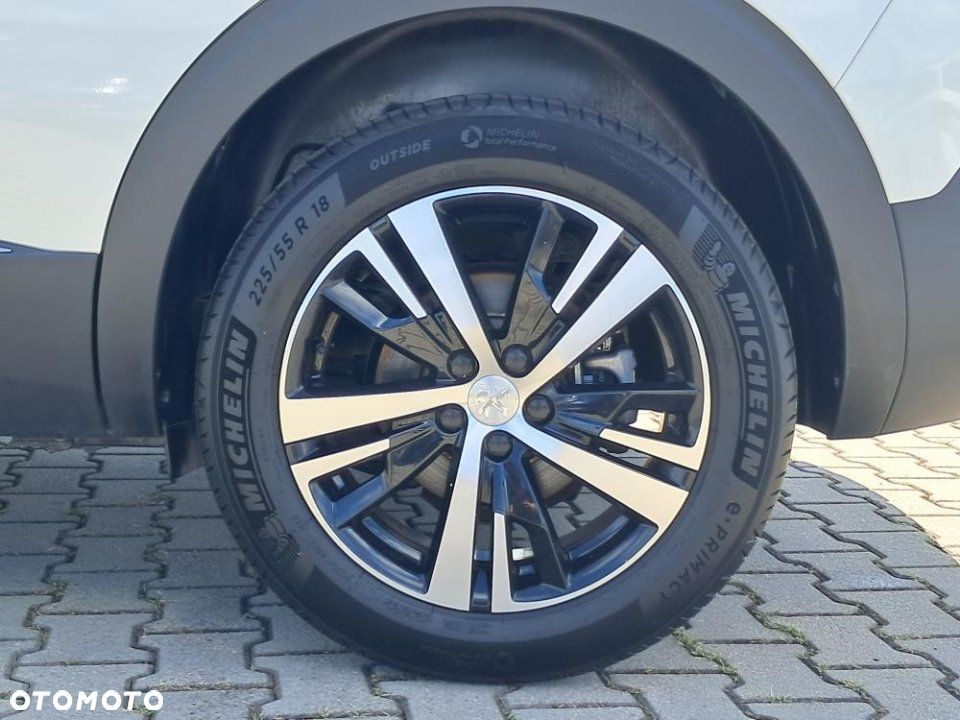 Peugeot 5008 - 10