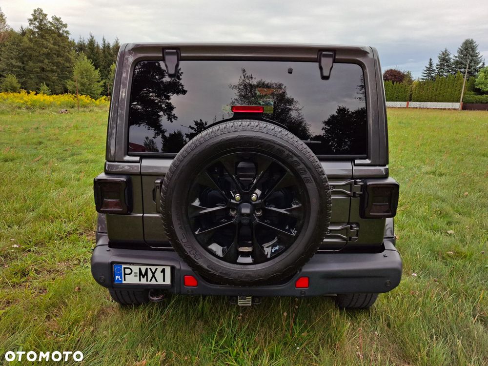 Jeep Wrangler - 9
