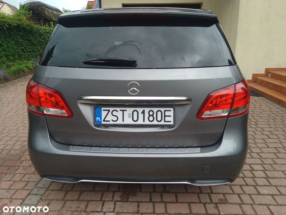 Mercedes-Benz Klasa B 180 Style - 13
