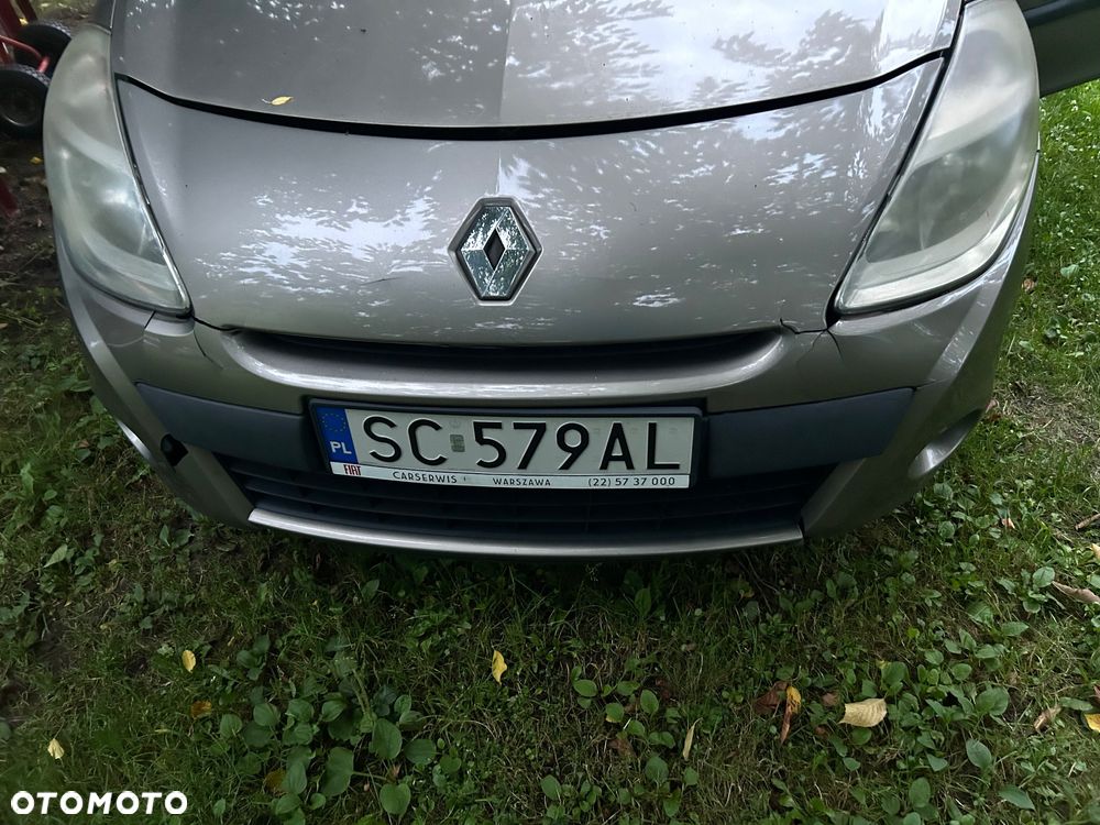 Renault Clio 1.2 16V Dwudziestka Euro5 - 12