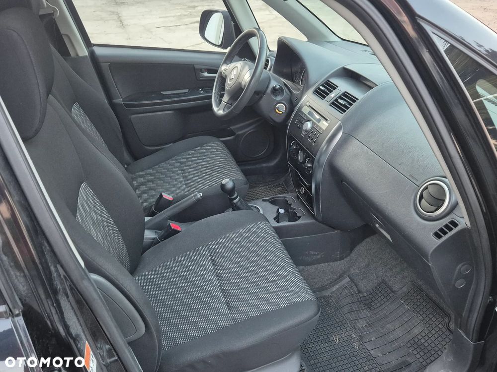Suzuki SX4 1.6 GLX / Comfort - 13