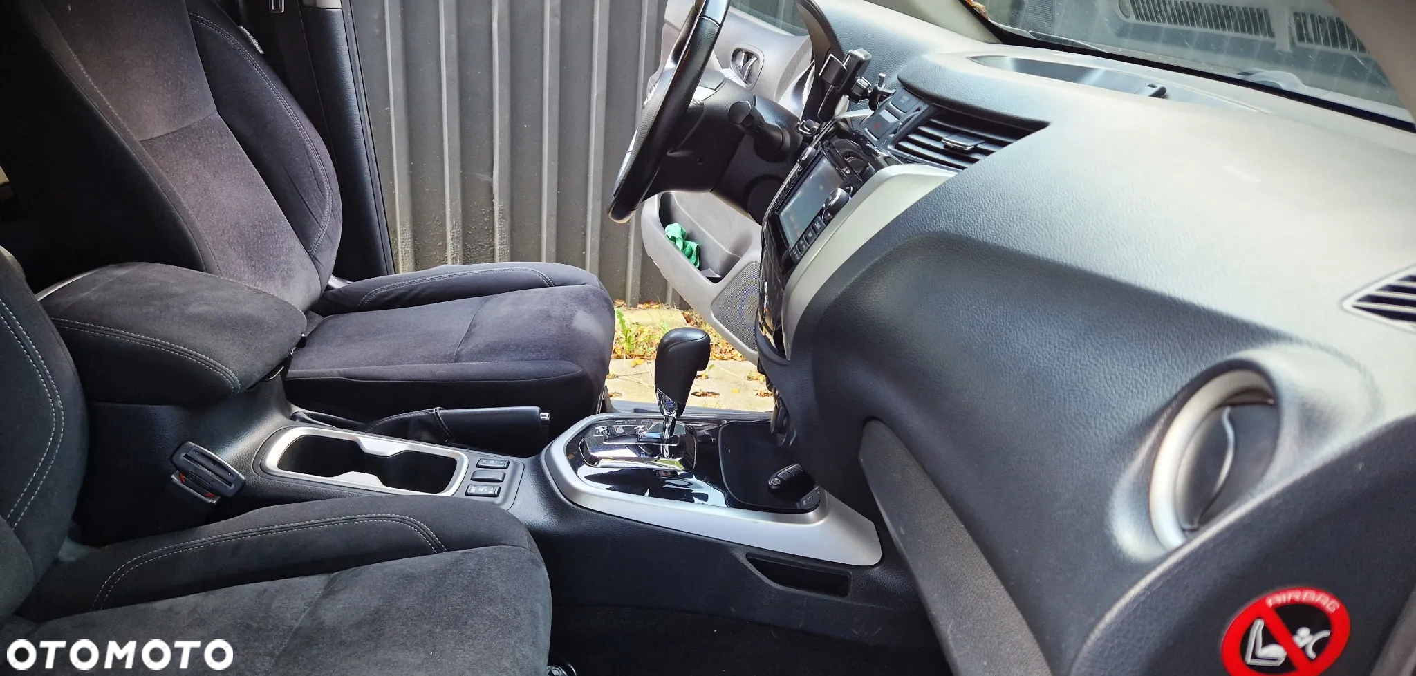 Nissan Navara - 8