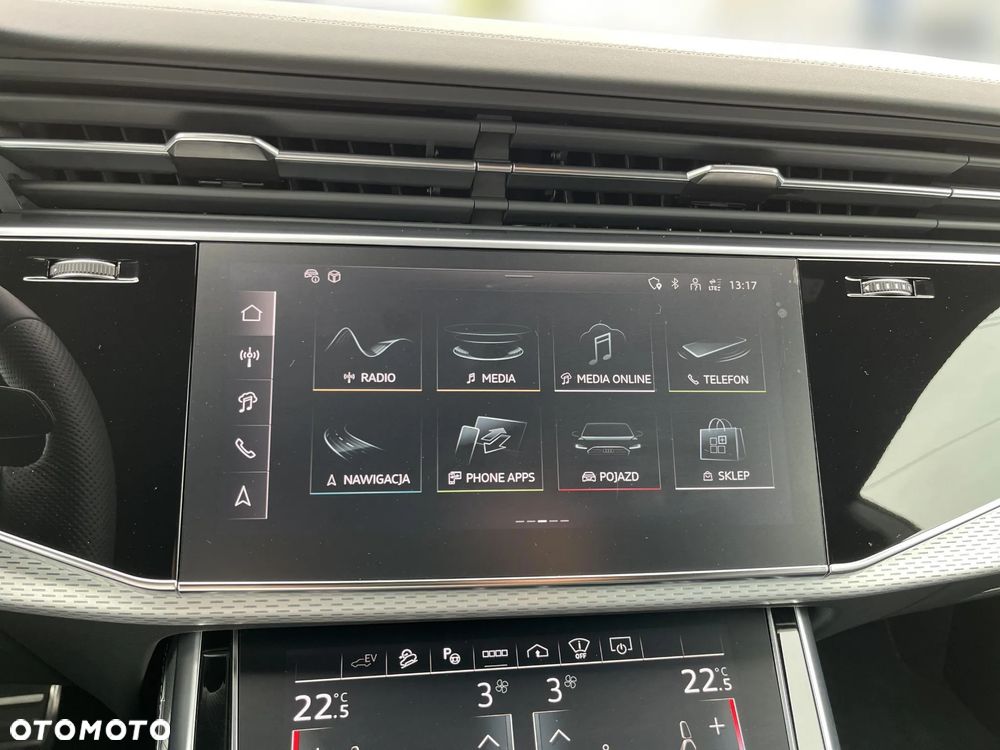 Audi Q8 - 24