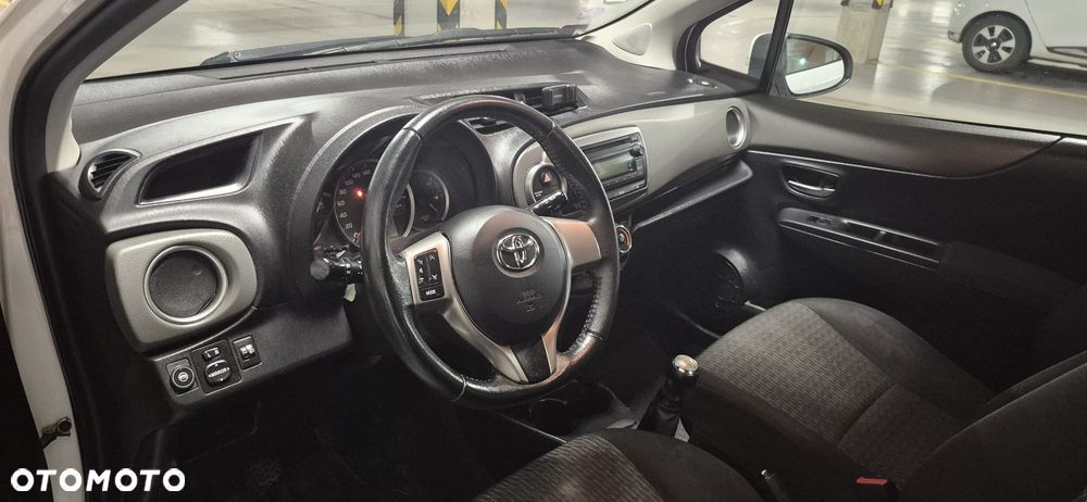 Toyota Yaris 1.0 Life - 13