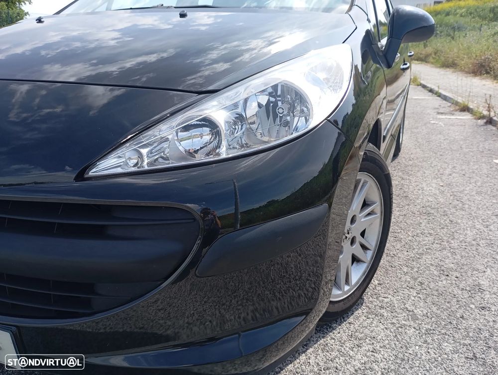 Peugeot 207 1.4 HDi Trendy - 5