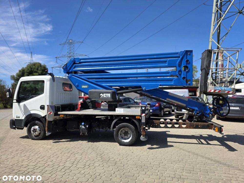 Nissan Cabstar - 5