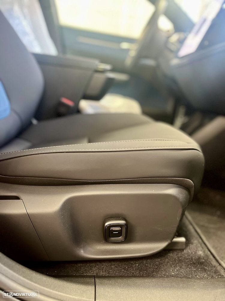 Volvo EX30 - 5