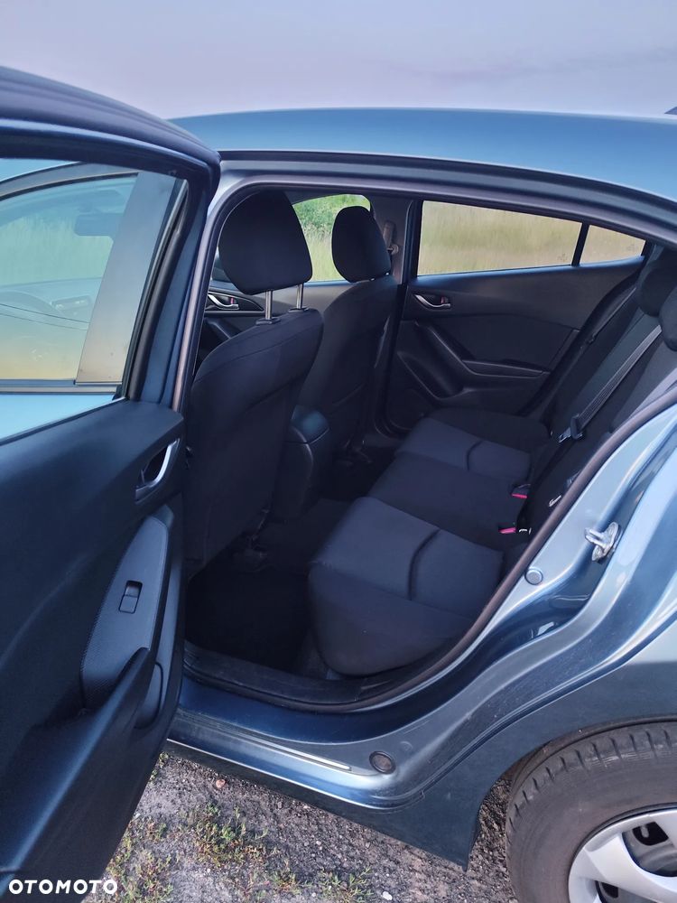Mazda 3 - 15