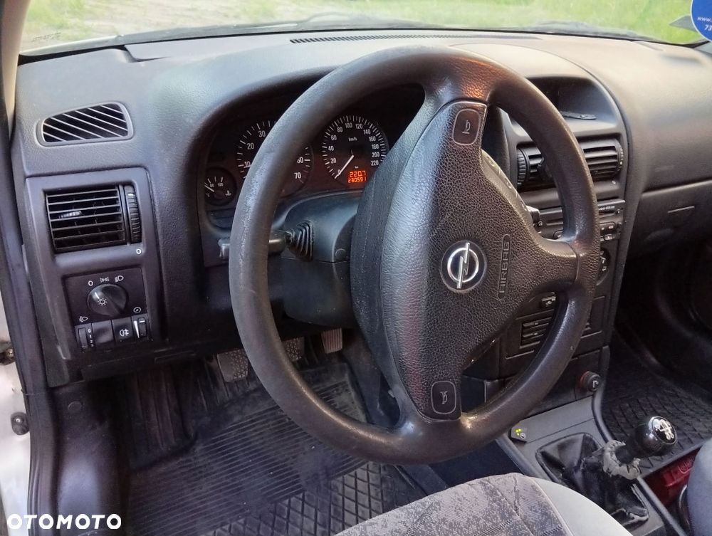 Opel Astra - 7