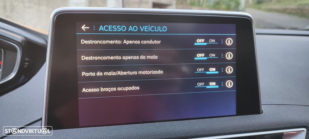 Peugeot 3008 1.6 BlueHDi GT Line Grip Control EAT6 - 38