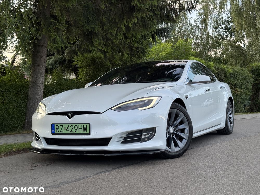 Tesla Model S Long Range Plus - 6