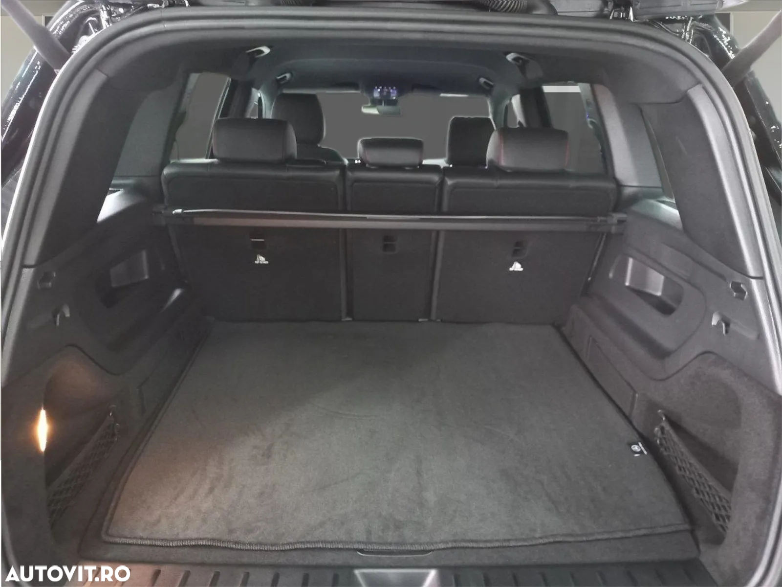 Mercedes-Benz EQB 300 4Matic AMG Line - 12