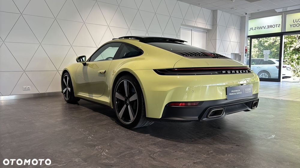Porsche 911 - 4