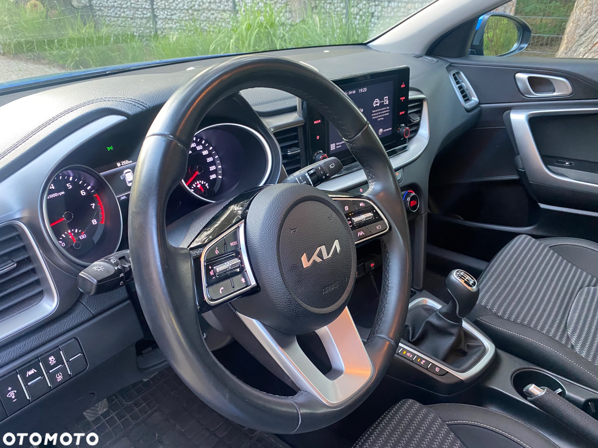 Kia Ceed 1.5 T-GDI M - 14