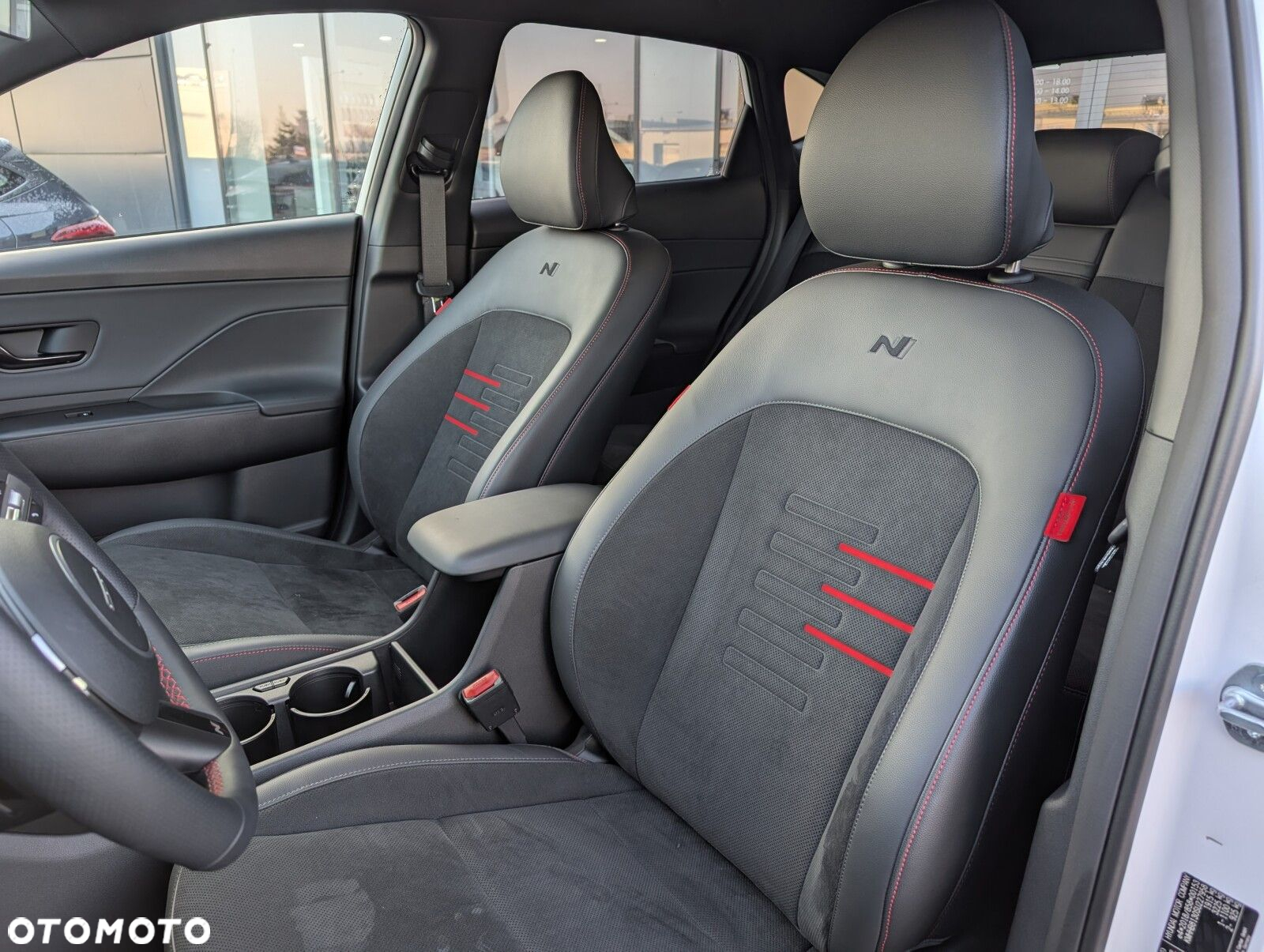 Hyundai Kona - 16