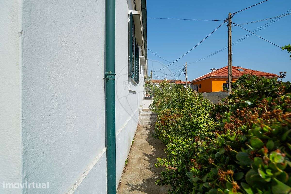 Moradia T2 para venda - Grande imagem: 2/27