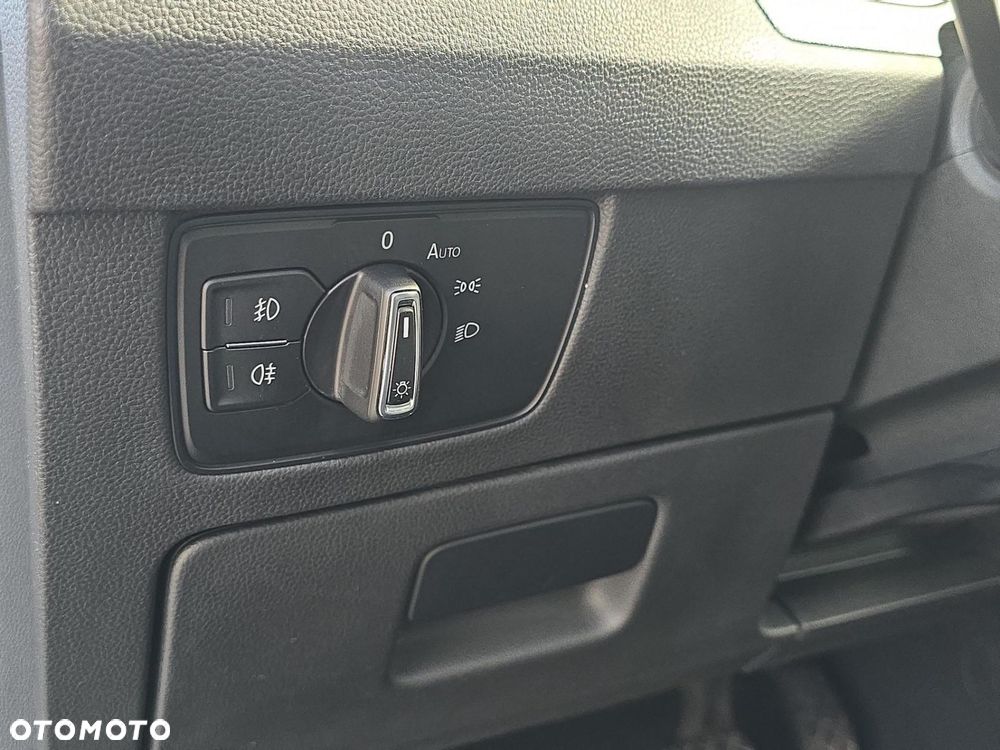 Volkswagen Passat Variant - 16