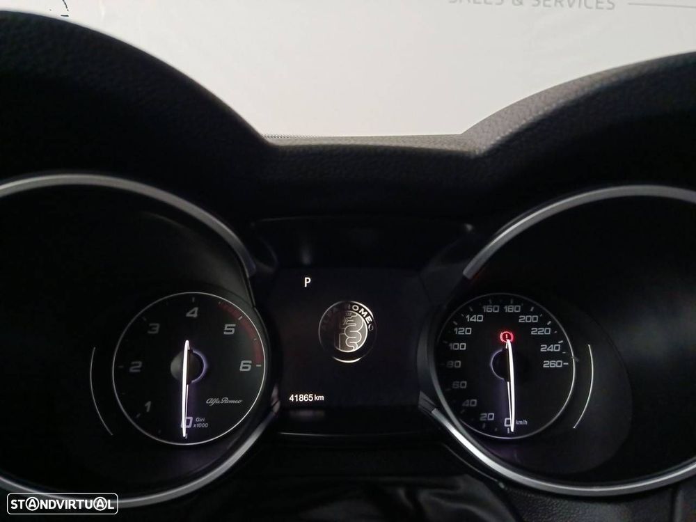 Alfa Romeo Stelvio 2.2 D Sprint AT8 - 13