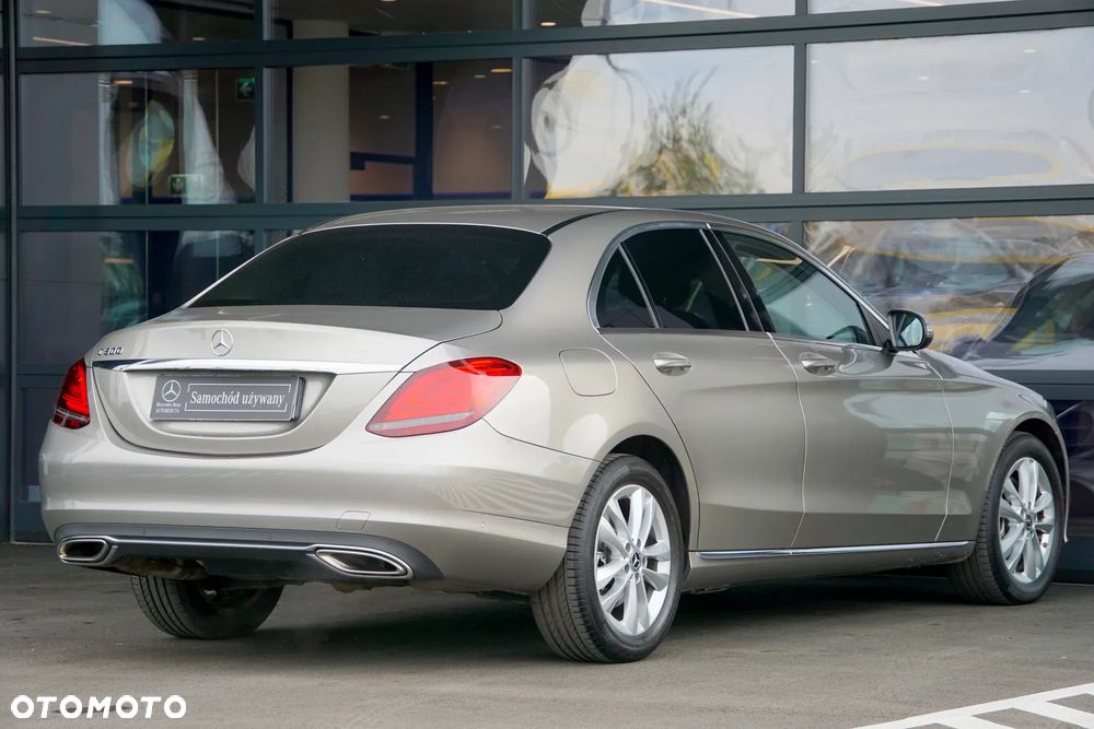 Mercedes-Benz Klasa C 300 9G-TRONIC Avantgarde - 6