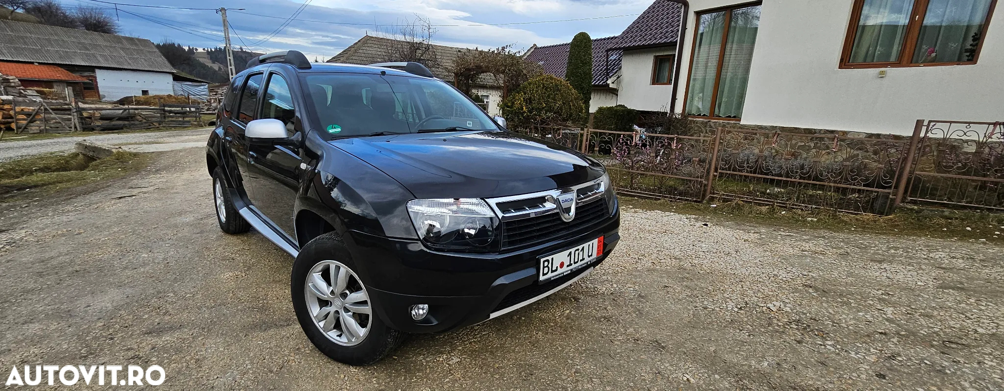 Dacia Duster 1.5 dCi 4x4 Laureate - 4