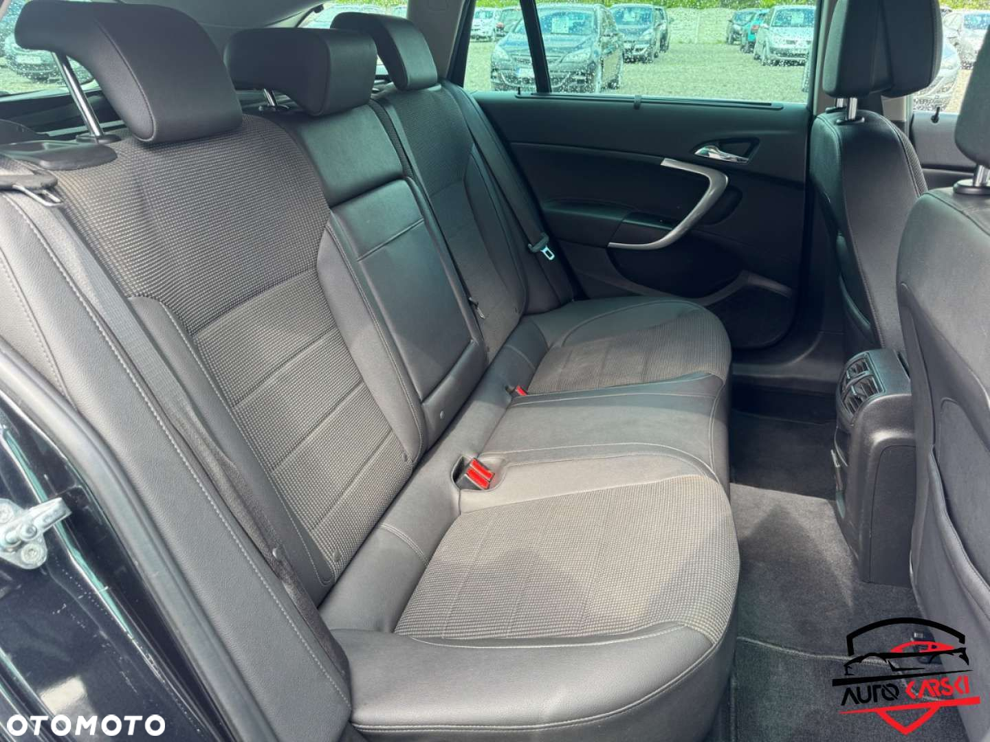 Opel Insignia - 35