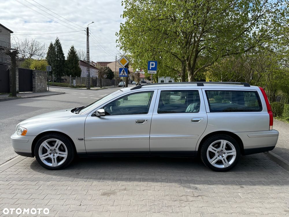 Volvo V70 2.4 Premium - 7