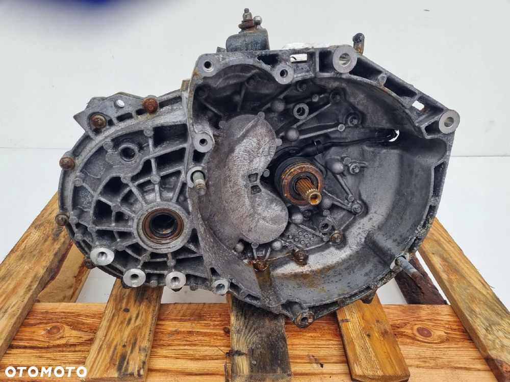 Alfa Romeo Giulietta 2.0 JTDM MANUALNA SKRZYNIA BIEGÓW manual M32 - 5