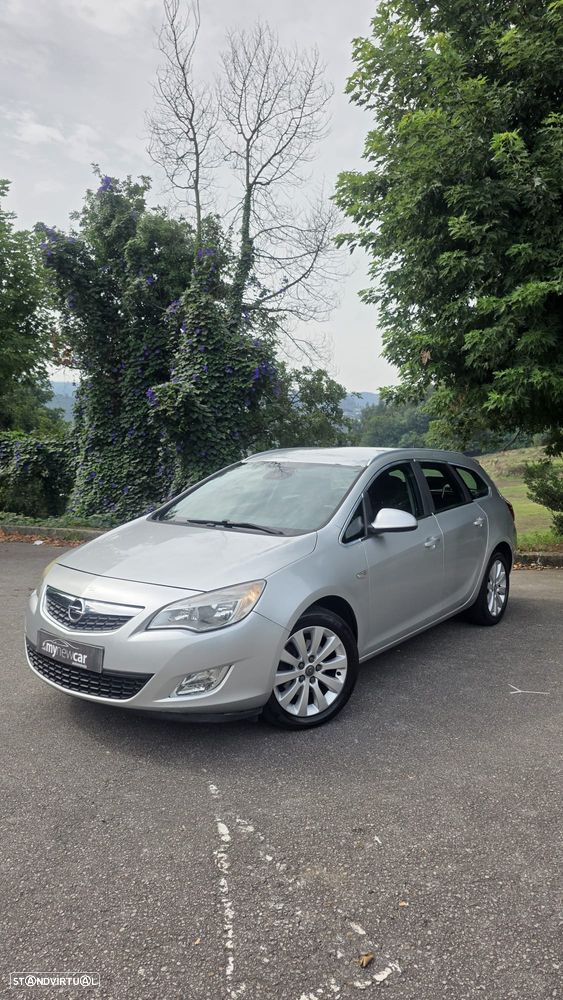 Opel Astra Sports Tourer 1.7 CDTi Cosmo - 4