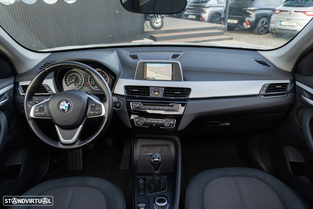 BMW X1 16 d sDrive - 17