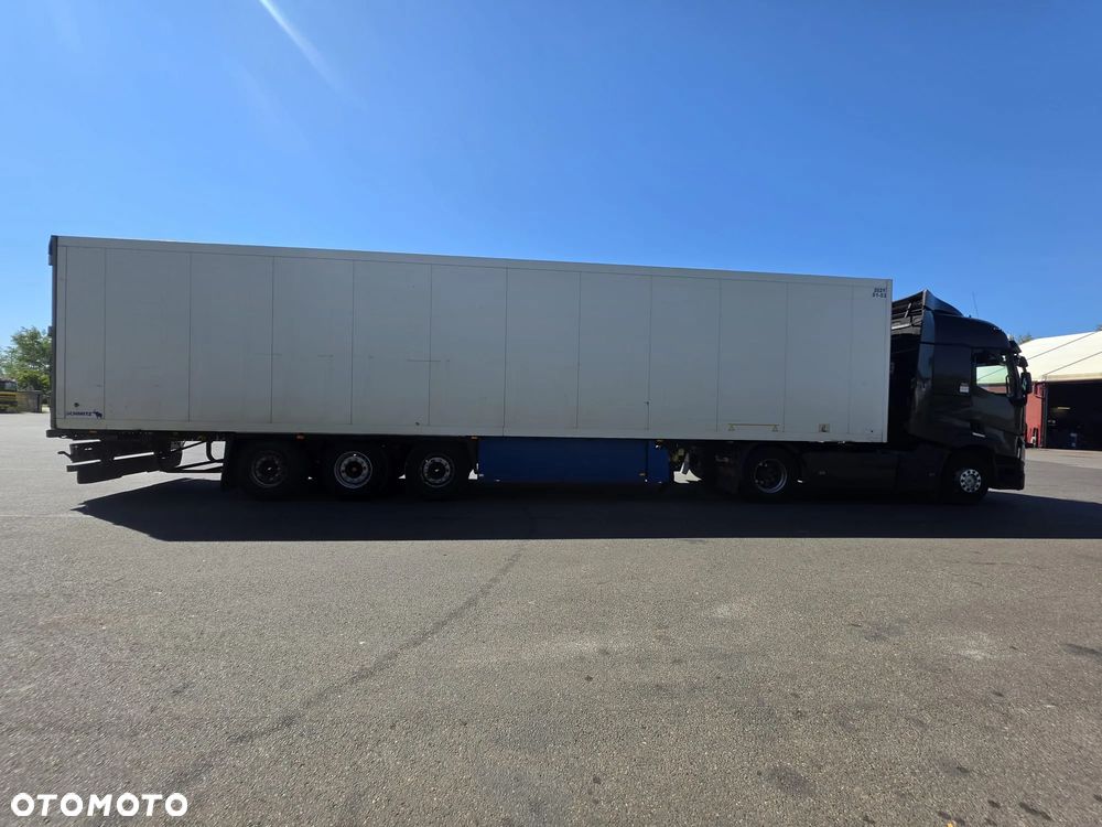 Schmitz Cargobull SKO 24/L - 5